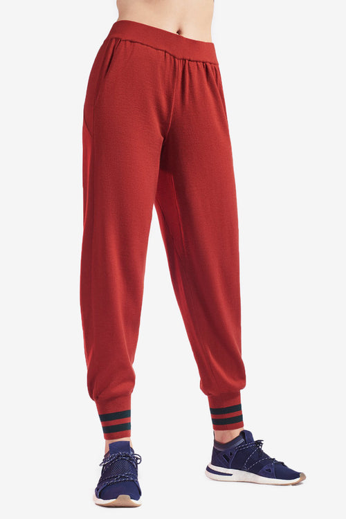 Arctic Trackpant - Dark Red